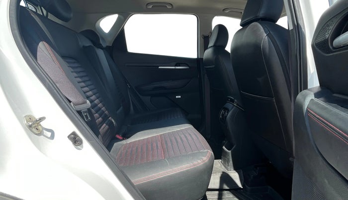 2020 KIA SONET GTX PLUS 1.0 DCT, Petrol, Automatic, 1,35,170 km, Right Side Rear Door Cabin