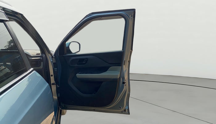 2022 Tata PUNCH ADVENTURE MT, Petrol, Manual, 67,371 km, RHS Front Door