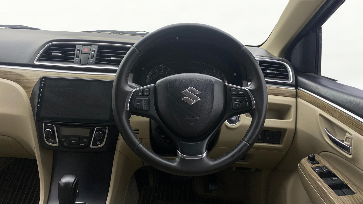 2019 Maruti Ciaz ALPHA  AT 1.5 SHVS PETROL, Petrol, Automatic, 60,463 km, Steering Wheel Close Up