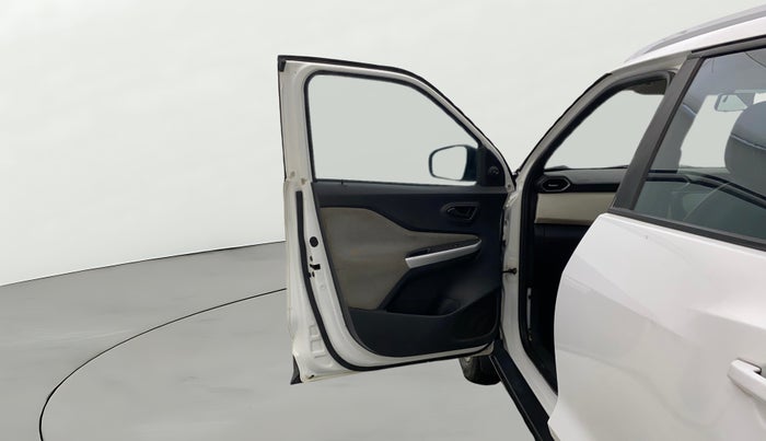 2021 Nissan MAGNITE XE, Petrol, Manual, 72,608 km, LHS Front Door