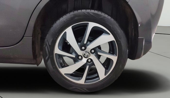 2024 Toyota Glanza V AMT, Petrol, Automatic, 1,00,247 km, Left Rear Wheel