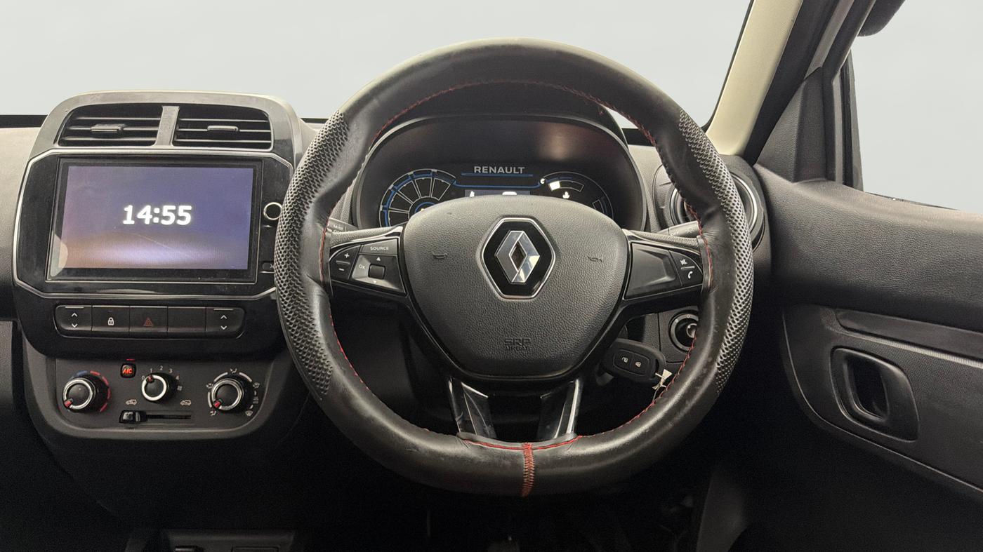 2024 Renault Kwid RXT 1.0, Petrol, Manual, 19,810 km, Steering Wheel Close Up