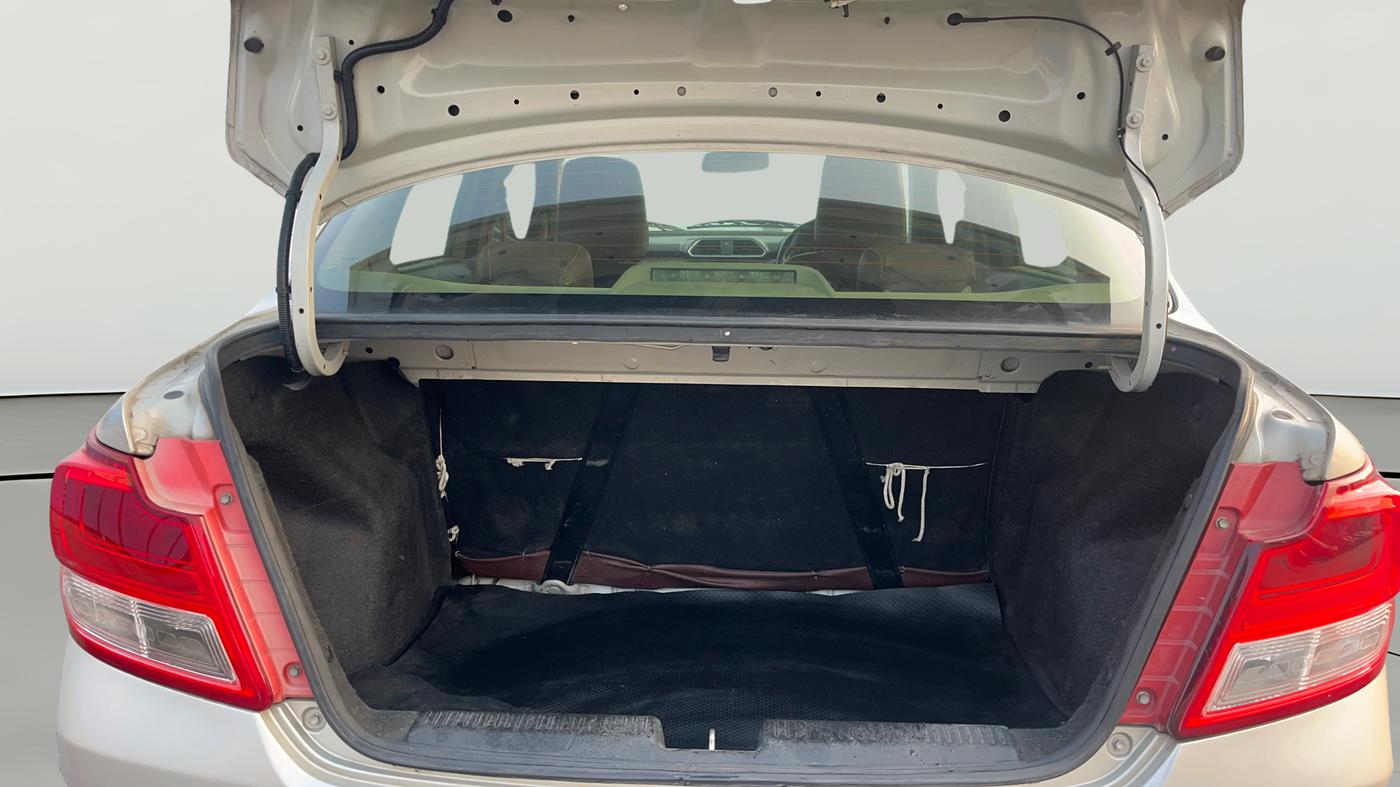 2018 Maruti Dzire ZXI PLUS AMT, Petrol, Automatic, 1,32,185 km, Boot Open Zoomed View