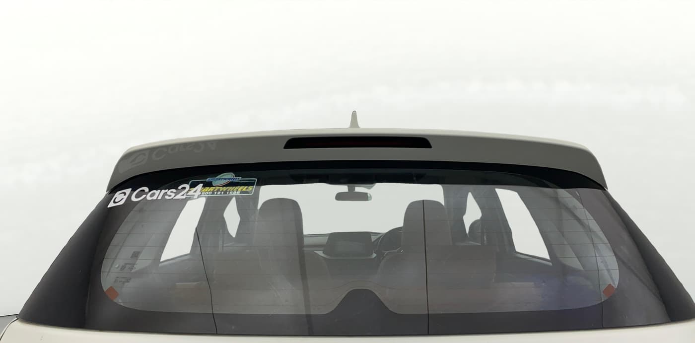 2024 Maruti BREZZA VXI, Petrol, Manual, 30,701 km, Rear Windshield