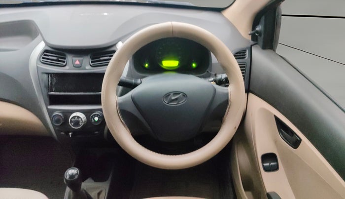 2015 Hyundai Eon ERA +, Petrol, Manual, 81,848 km, Steering Wheel Close Up