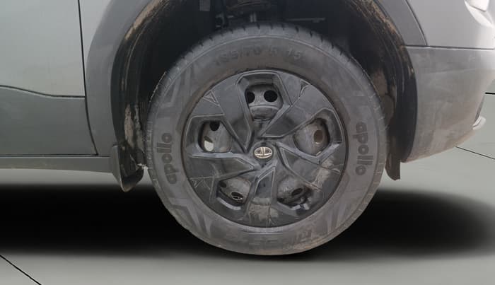 2022 Tata PUNCH ADVENTURE MT, Petrol, Manual, 31,646 km, Right Front Wheel