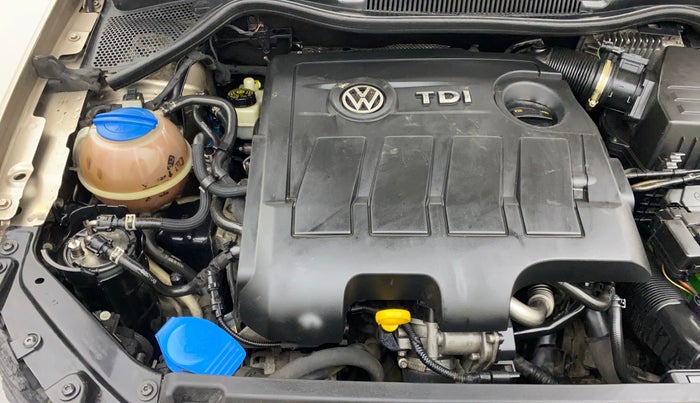2015 Volkswagen Vento HIGHLINE 1.5 AT, Diesel, Automatic, 70,376 km, Engine View - Right