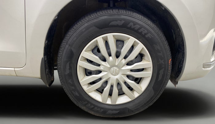 2019 Maruti Dzire VDI, Diesel, Manual, 80,152 km, Right Front Wheel