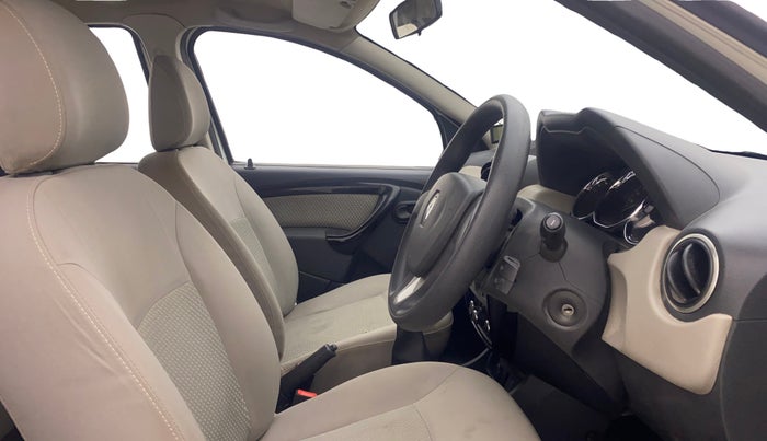 2015 Renault Duster 85 PS RXL DIESEL, Diesel, Manual, 74,695 km, Right Side Front Door Cabin