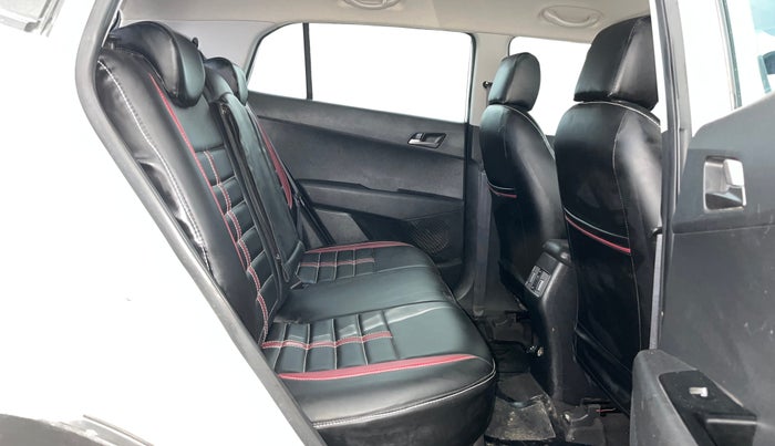 2016 Hyundai Creta SX PLUS 1.6 PETROL SPECIAL EDITION, Petrol, Manual, 60,897 km, Right Side Rear Door Cabin