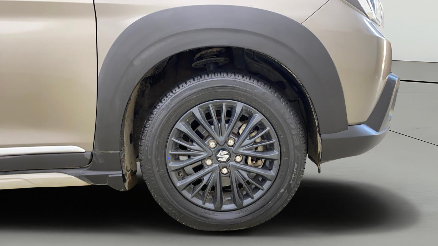 2021 Maruti XL6 ZETA AT, Petrol, Automatic, 22,259 km, Right Front Wheel