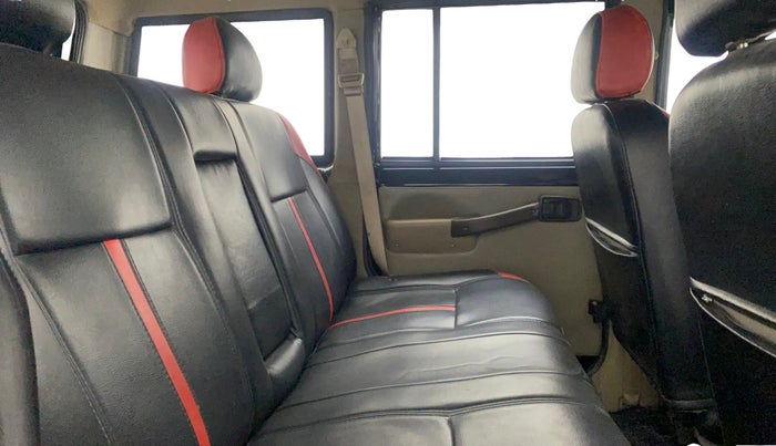 2012 Mahindra Bolero ZLX BS IV, Diesel, Manual, 1,07,666 km, Right Side Rear Door Cabin