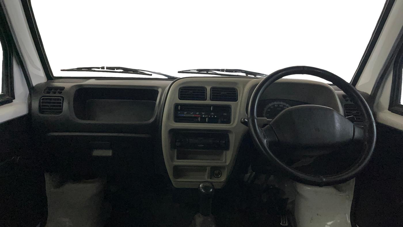 2019 Maruti Eeco 5 STR WITH A/C+HTR, Petrol, Manual, 40,669 km, Dashboard