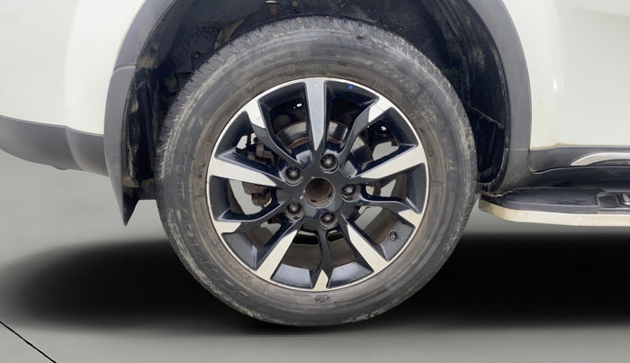 2019 Mahindra XUV500 W11, Diesel, Manual, 69,786 km, Right Rear Wheel