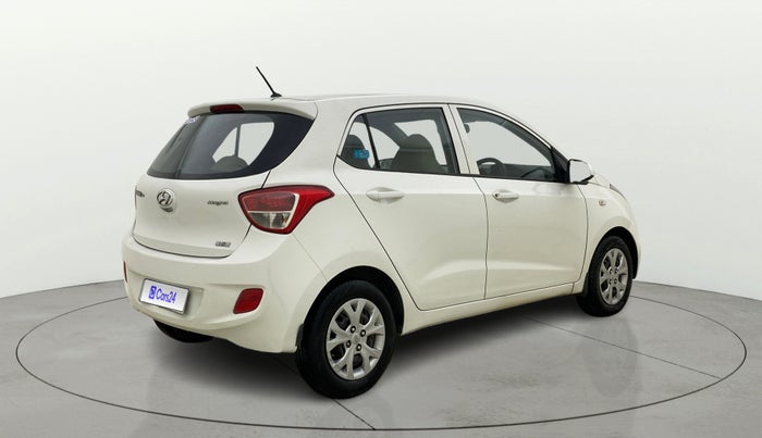 2016 Hyundai Grand i10 MAGNA 1.2 KAPPA VTVT, Petrol, Manual, 77,533 km, Right Back Diagonal