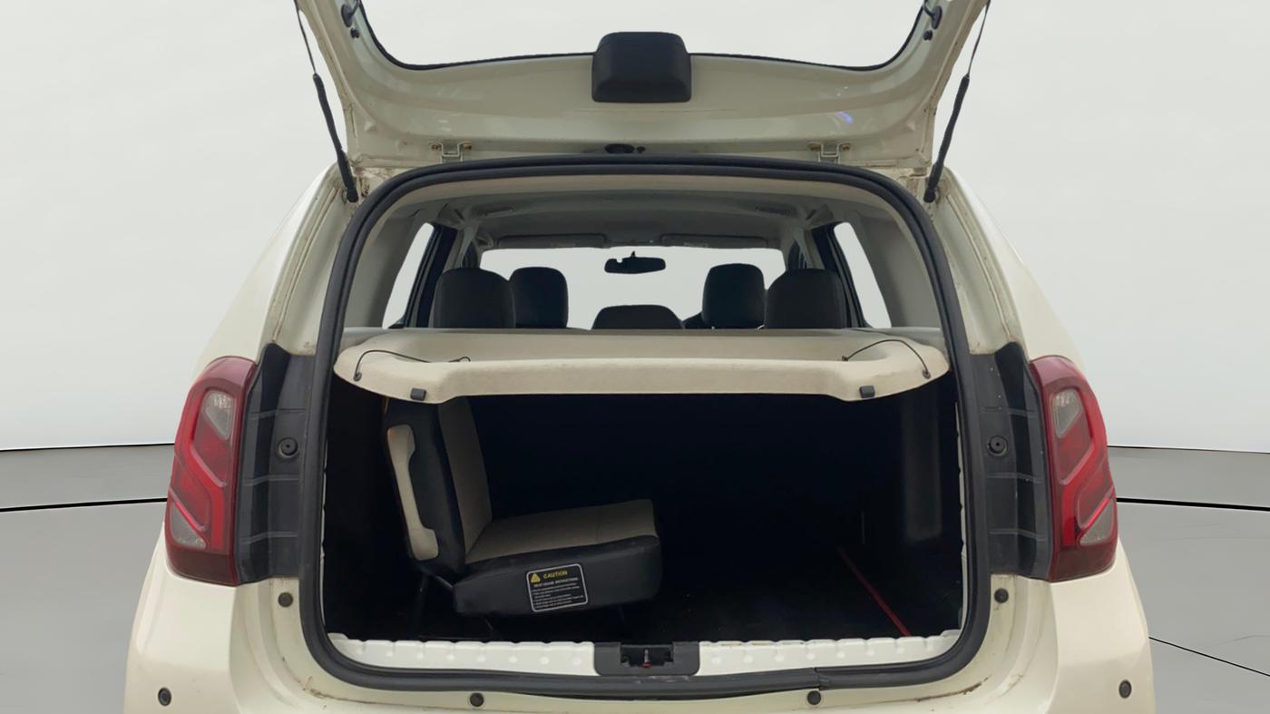 2018 Renault Duster RXS CVT, Petrol, Automatic, 30,921 km, Boot Open Zoomed View