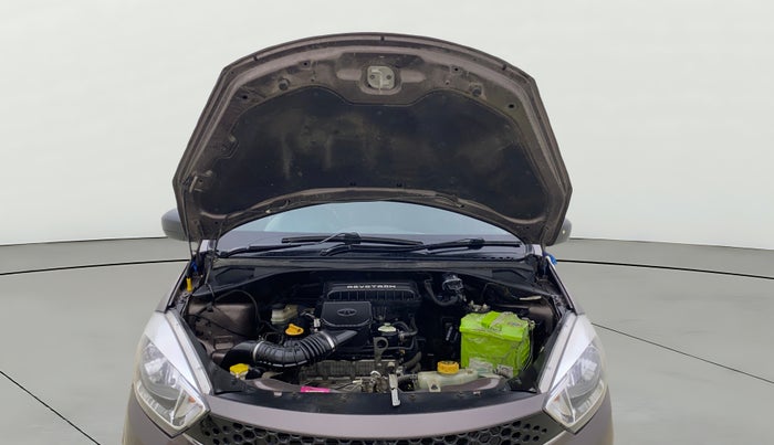 2017 Tata Tiago XM PETROL, Petrol, Manual, 45,332 km, Open Bonet