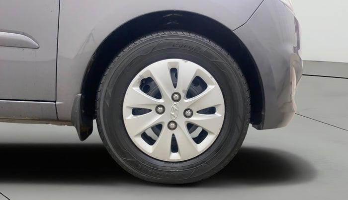 2012 Hyundai i10 SPORTZ 1.2, Petrol, Manual, 42,334 km, Right Front Wheel