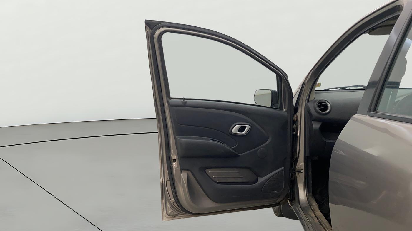 2018 Datsun Redi Go S 1.0 AMT, Petrol, Automatic, 28,250 km, LHS Front Door