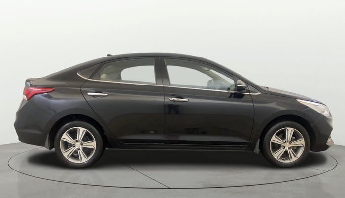 2019 Hyundai Verna 1.6 VTVT SX, Petrol, Manual, 50,472 km, Right Side View