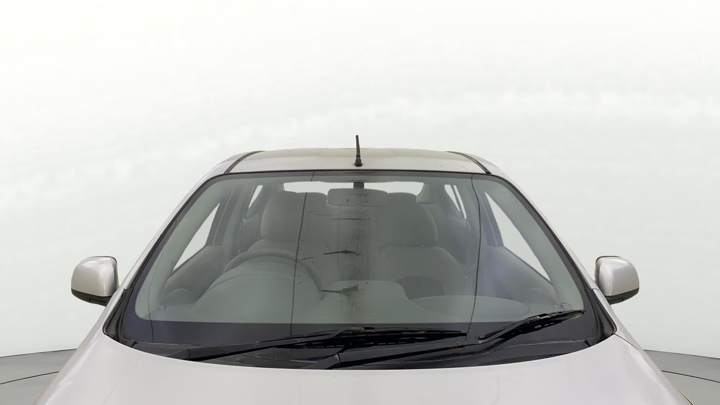 2014 Renault Scala RXL PETROL AT, Petrol, Automatic, 95,056 km, Front Windshield