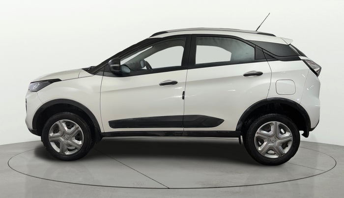2023 Tata NEXON XM PETROL, Petrol, Manual, 9,707 km, Left Side