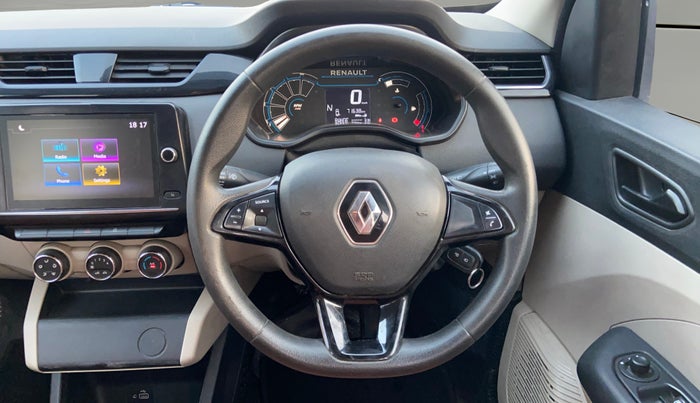 2022 Renault TRIBER RXT AMT, Petrol, Automatic, 71,621 km, Steering Wheel Close Up