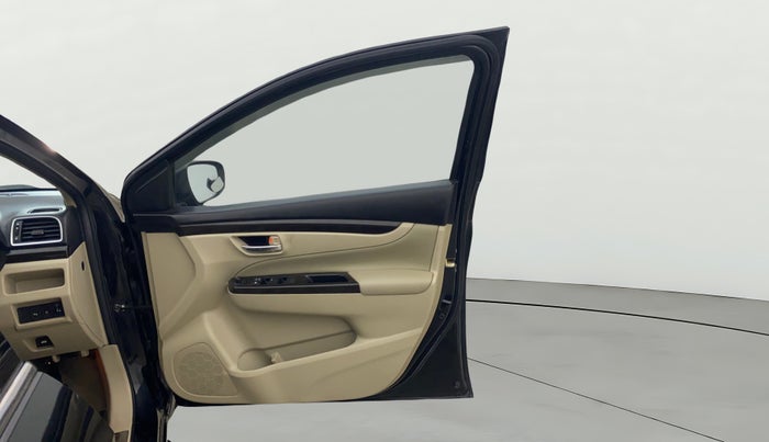 2018 Maruti Ciaz ALPHA 1.4 PETROL, Petrol, Manual, 99,109 km, RHS Front Door