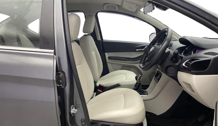 2024 Tata TIGOR XZ PLUS CNG, CNG, Manual, 28,792 km, Right Side Front Door Cabin