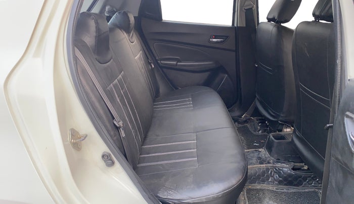 2021 Maruti Swift VXI, Petrol, Manual, 1,24,239 km, Right Side Rear Door Cabin