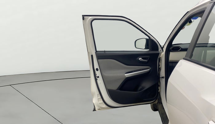 2022 Nissan MAGNITE XL, Petrol, Manual, 12,772 km, LHS Front Door