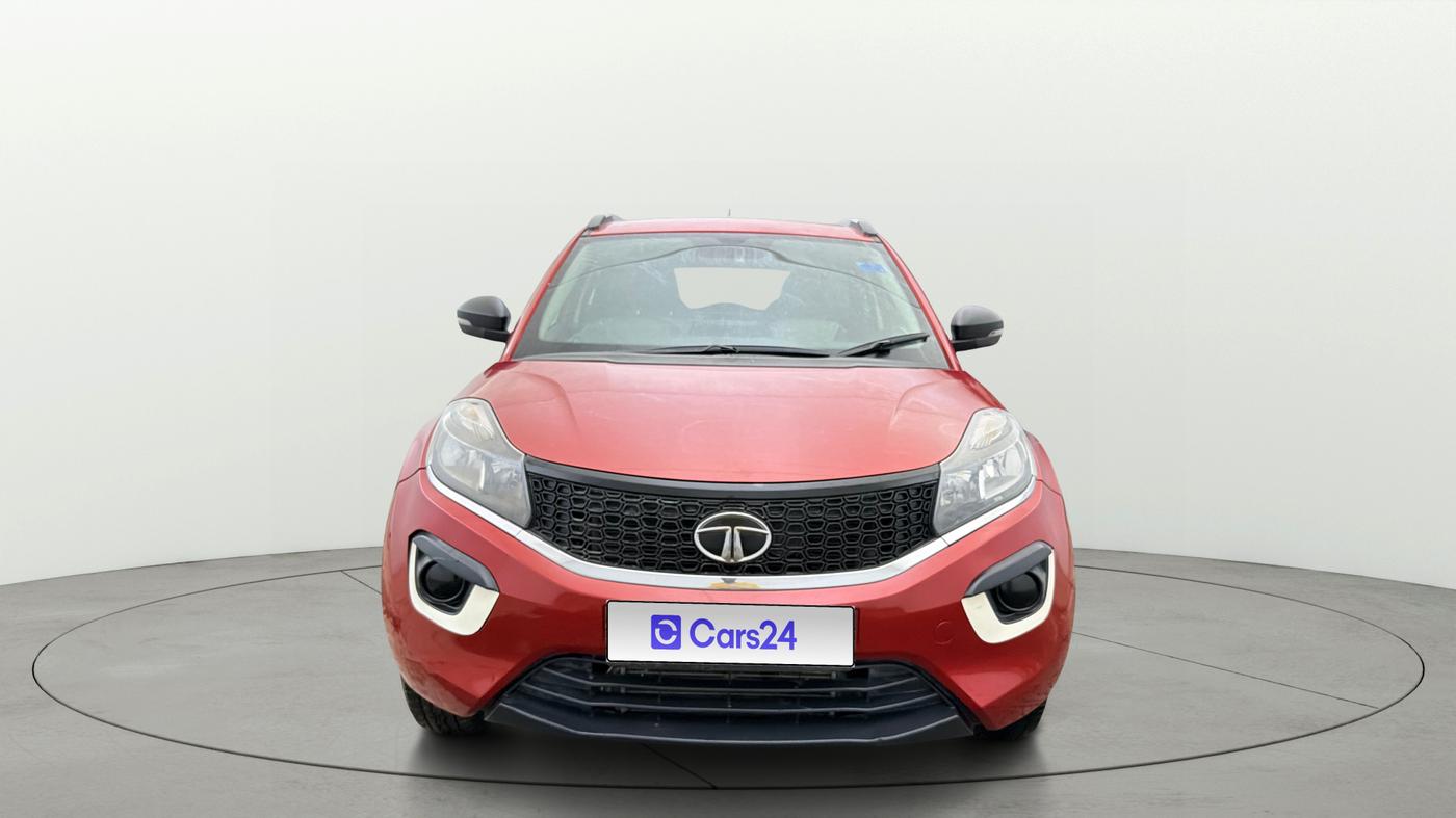 2018 Tata NEXON XM PETROL, CNG, Manual, 1,04,939 km, Front