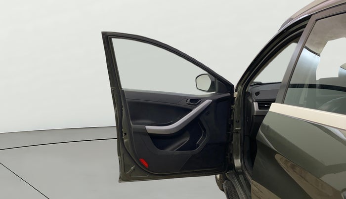 2023 Tata NEXON XMA PETROL, CNG, Automatic, 17,349 km, LHS Front Door