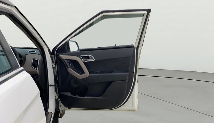 2016 Hyundai Creta SX PLUS 1.6 PETROL, Petrol, Manual, 63,797 km, RHS Front Door