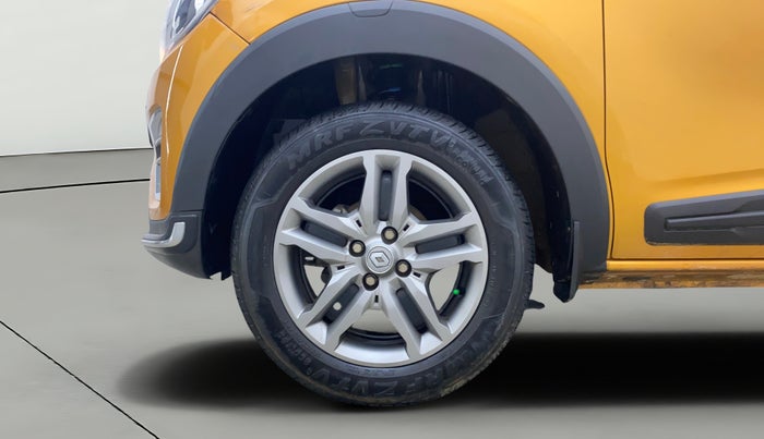 2022 Renault TRIBER RXZ AMT, Petrol, Automatic, 8,177 km, Left Front Wheel