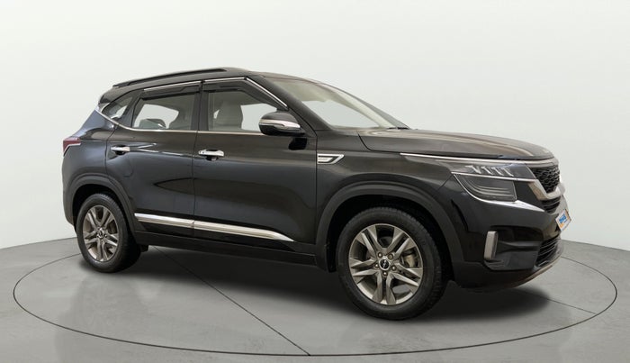 2022 KIA SELTOS HTX 1.5 PETROL, Petrol, Manual, 15,627 km, Right Front Diagonal