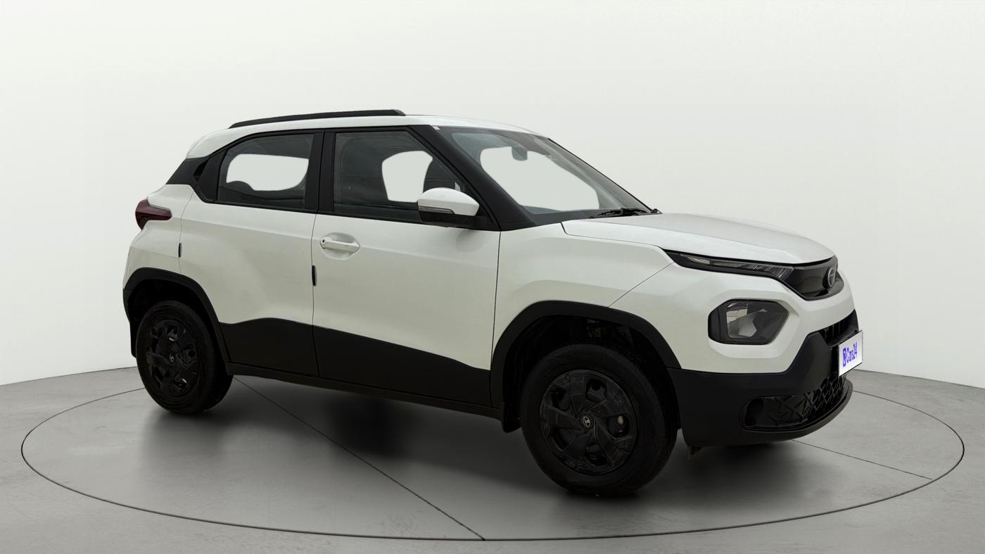 2025 Tata PUNCH Adventure (S) iCNG, CNG, Manual, 4,858 km, Right Front Diagonal