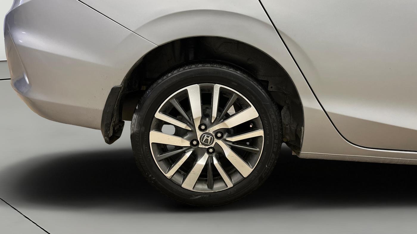 2021 Honda City 1.5L I-VTEC ZX CVT, Petrol, Automatic, 70,821 km, Right Rear Wheel