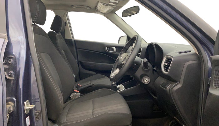 2021 Hyundai VENUE SX 1.0 TURBO, Petrol, Manual, 44,059 km, Right Side Front Door Cabin