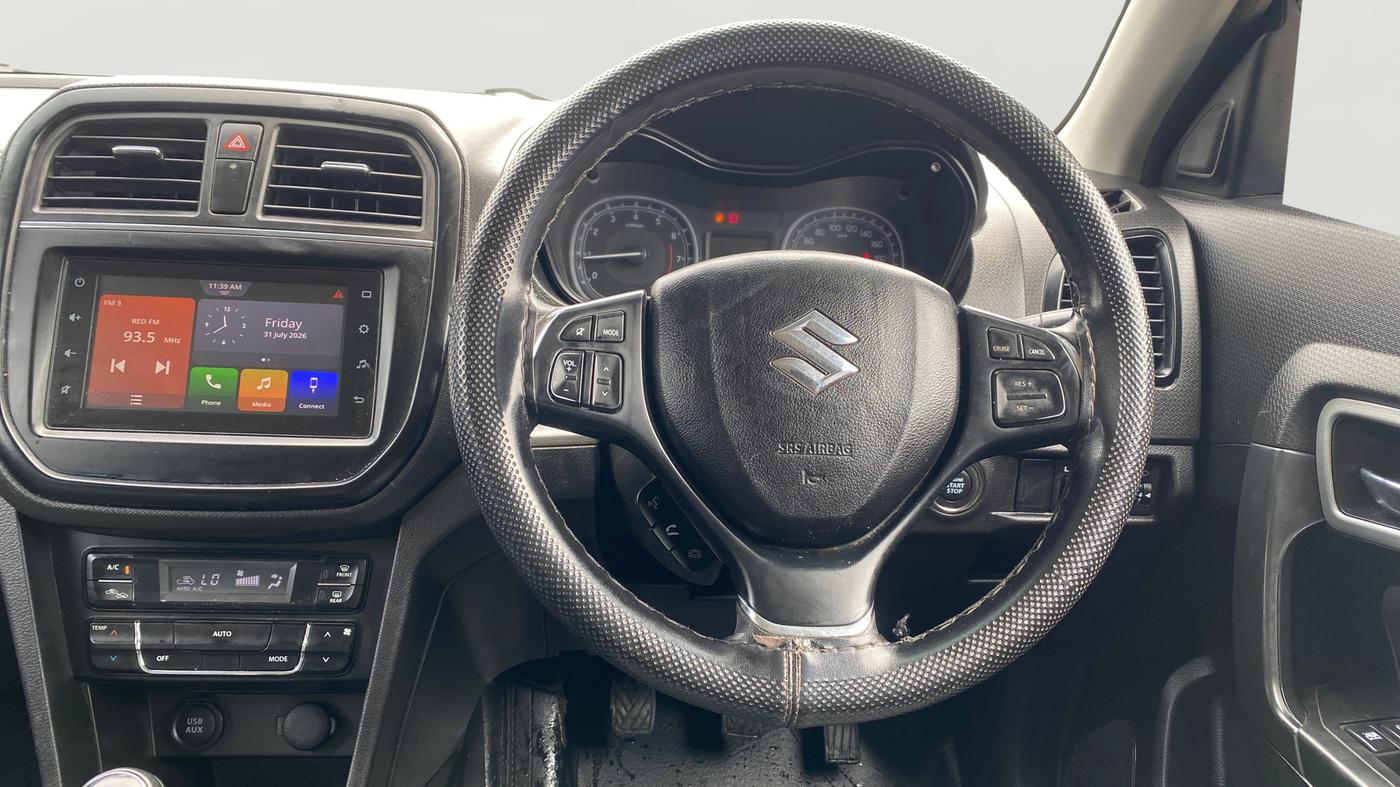2021 Maruti Vitara Brezza ZXI, Petrol, Manual, 1,00,432 km, Steering Wheel Close Up