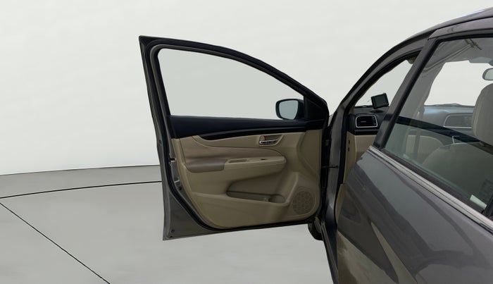 2017 Maruti Ciaz DELTA 1.4 AT PETROL, Petrol, Automatic, 61,821 km, LHS Front Door