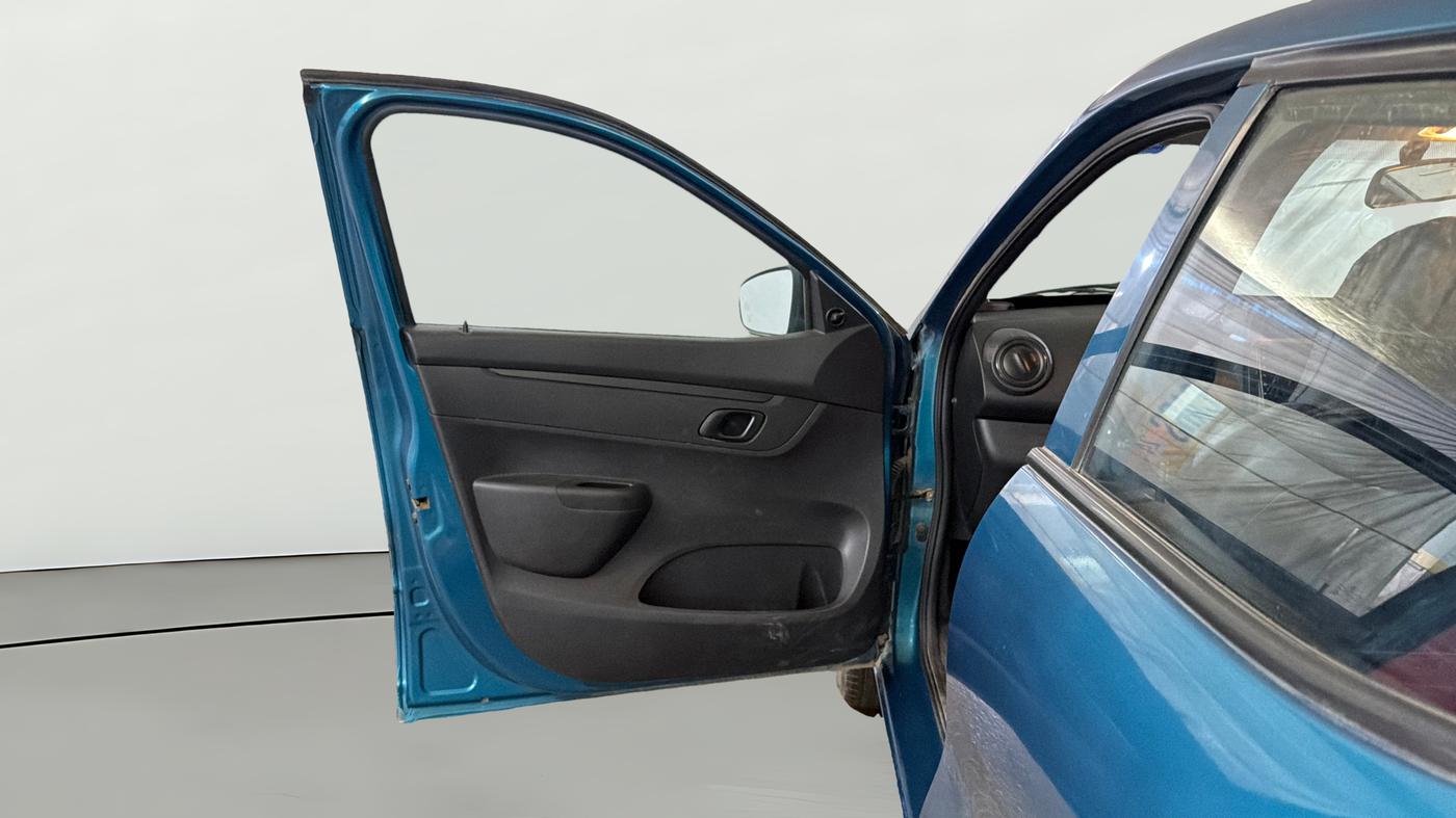 2021 Renault Kwid RXL, Petrol, Manual, 49,318 km, LHS Front Door