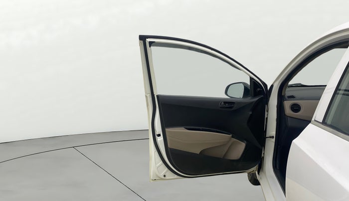 2019 Hyundai XCENT PRIME T  VTVT PLUS  CNG, CNG, Manual, 87,121 km, LHS Front Door