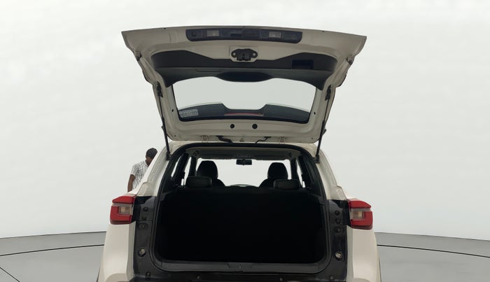 2022 Nissan MAGNITE XE, Petrol, Manual, 71,463 km, Boot Door Open