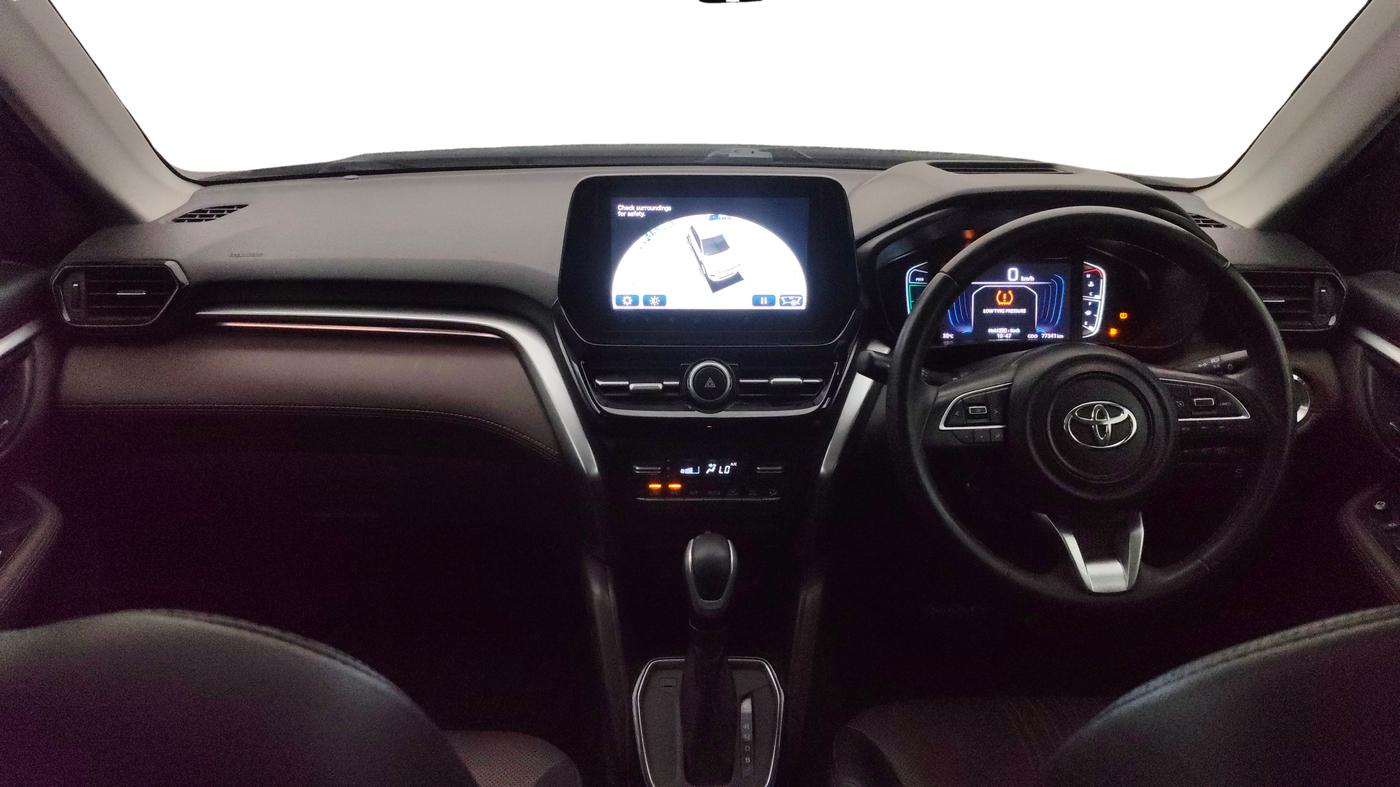 2023 Toyota URBAN CRUISER HYRYDER V HYBRID, Hybrid, Automatic, 77,333 km, Dashboard
