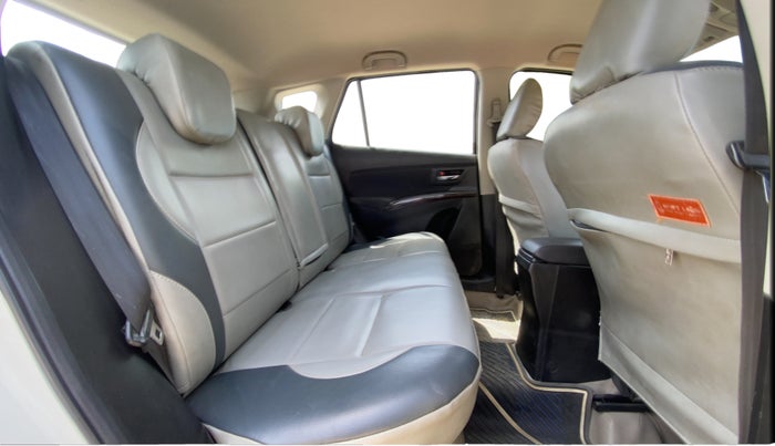 2017 Maruti S Cross ZETA 1.3, Diesel, Manual, 1,04,178 km, Right Side Rear Door Cabin