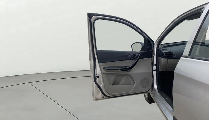 2018 Tata Tiago XM PETROL, Petrol, Manual, 45,566 km, LHS Front Door
