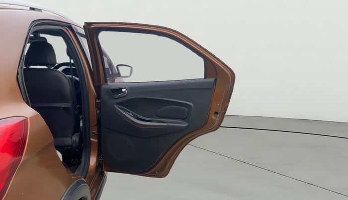 2018 Ford FREESTYLE TITANIUM 1.5 DIESEL, Diesel, Manual, 78,288 km, RHS Rear Door