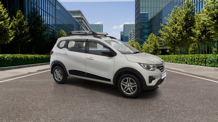 2024 Renault TRIBER RXZ, Petrol, Manual, 5,231 km, Right Front Diagonal