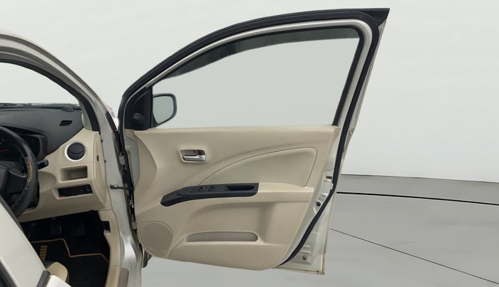 2018 Maruti Celerio VXI (O), Petrol, Manual, 29,872 km, RHS Front Door